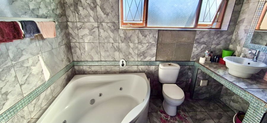 3 Bedroom Property for Sale in Glenroy Park Eastern Cape
